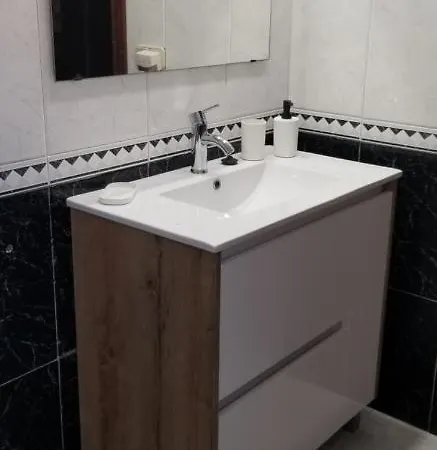 Piso Lola Apartment